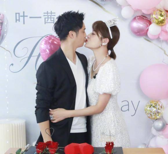 女演员自述“刺痛掉皮”经历!很多人都在用,常见于这四类人群|好医声