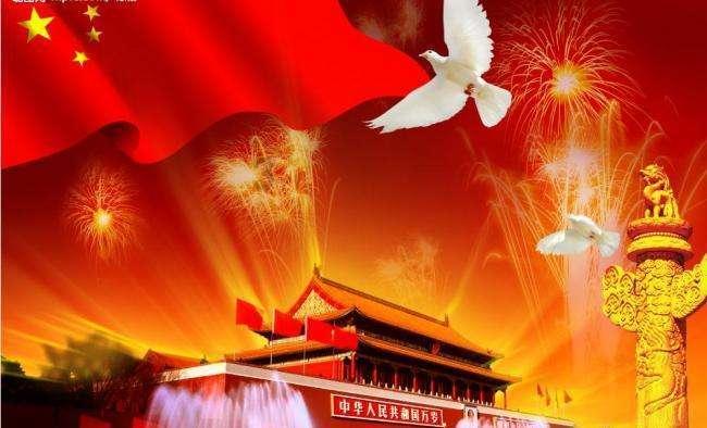 泰国一列车与卡车相撞 多人受伤