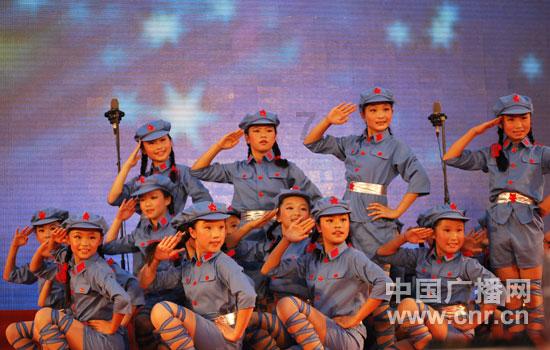 【两会·黔言】霍雨佳委员:借力数字技术赋能 推动民族村寨旅游高质量发展