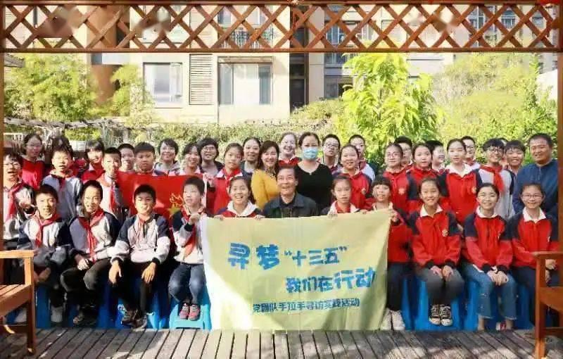 武汉这所幼儿园为6岁孩子办画展